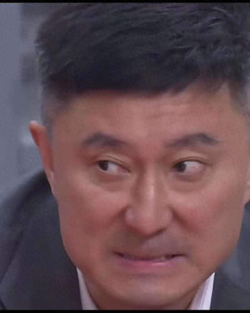 kaiyun-愧对600万！3分9中1+空篮不中，不如新人，球迷：请给家政打替补